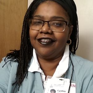 Meet your Posher, Cynthia